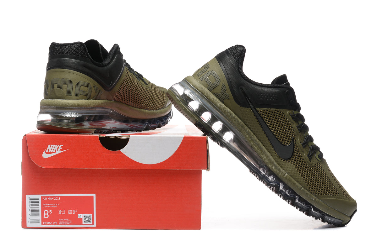 Nike Air Max Sneakers –