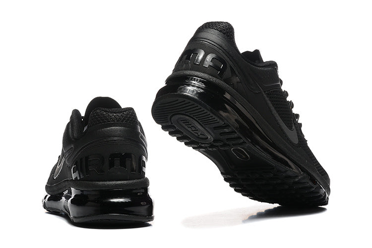 Nike Air Max Sneakers –